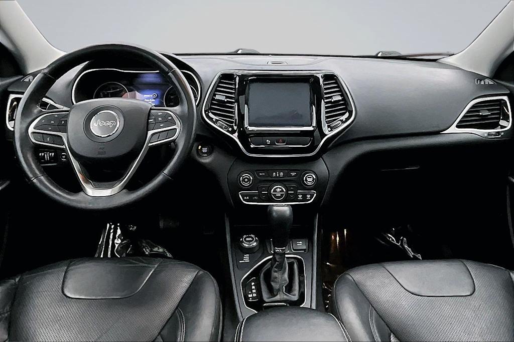 Thumbnail: 2019 Jeep Cherokee - 9