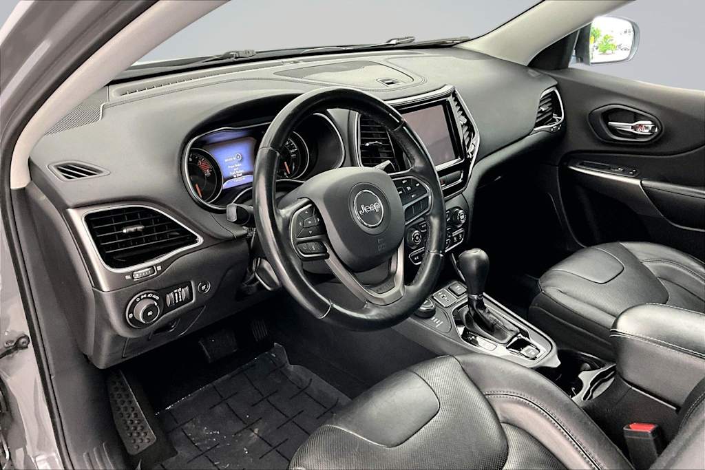 Thumbnail: 2019 Jeep Cherokee - 2