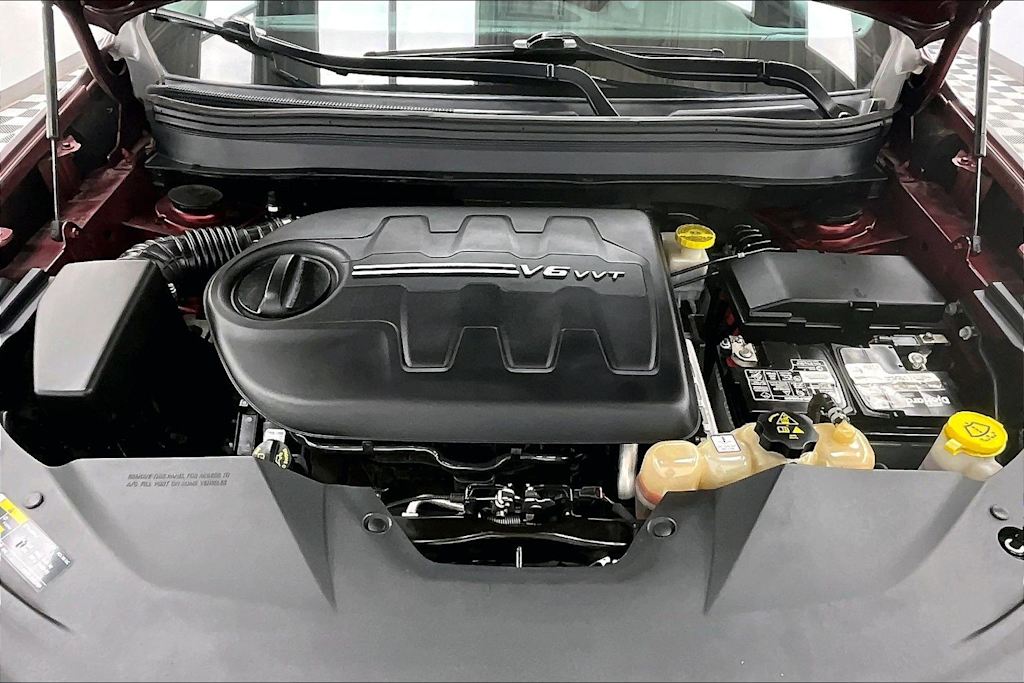 Thumbnail: 2019 Jeep Cherokee - 9