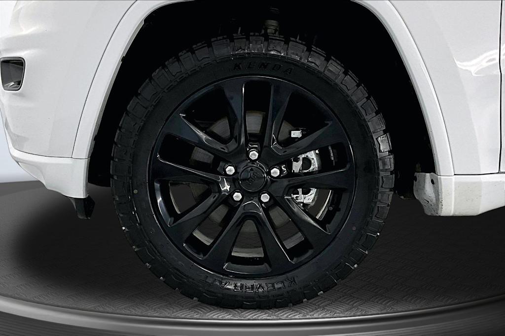 Thumbnail: 2021 Jeep Grand Cherokee - 8