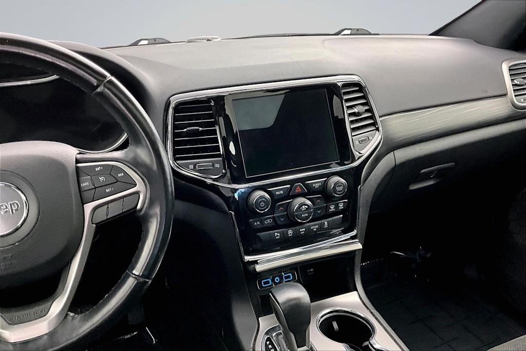 Thumbnail: 2021 Jeep Grand Cherokee - 15