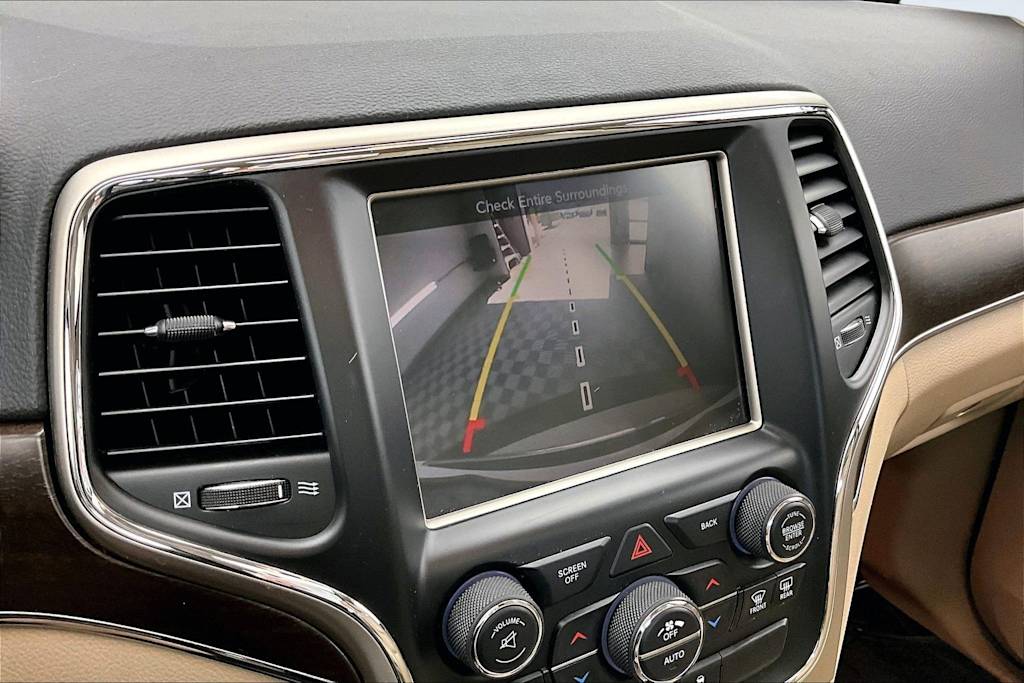 Thumbnail: 2015 Jeep Grand Cherokee - 22