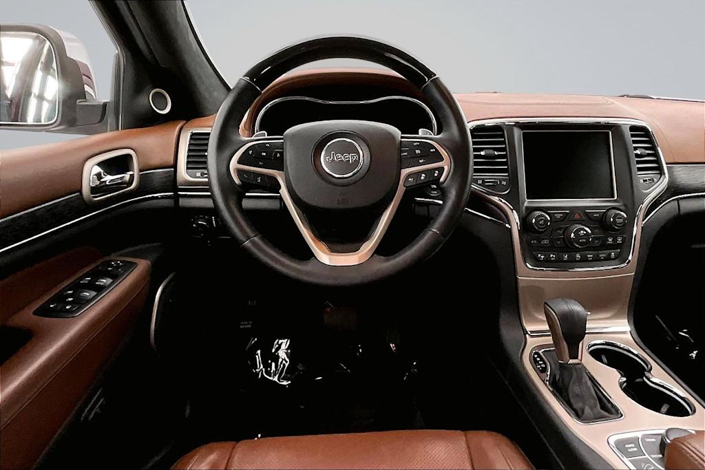 Thumbnail: 2017 Jeep Grand Cherokee - 14