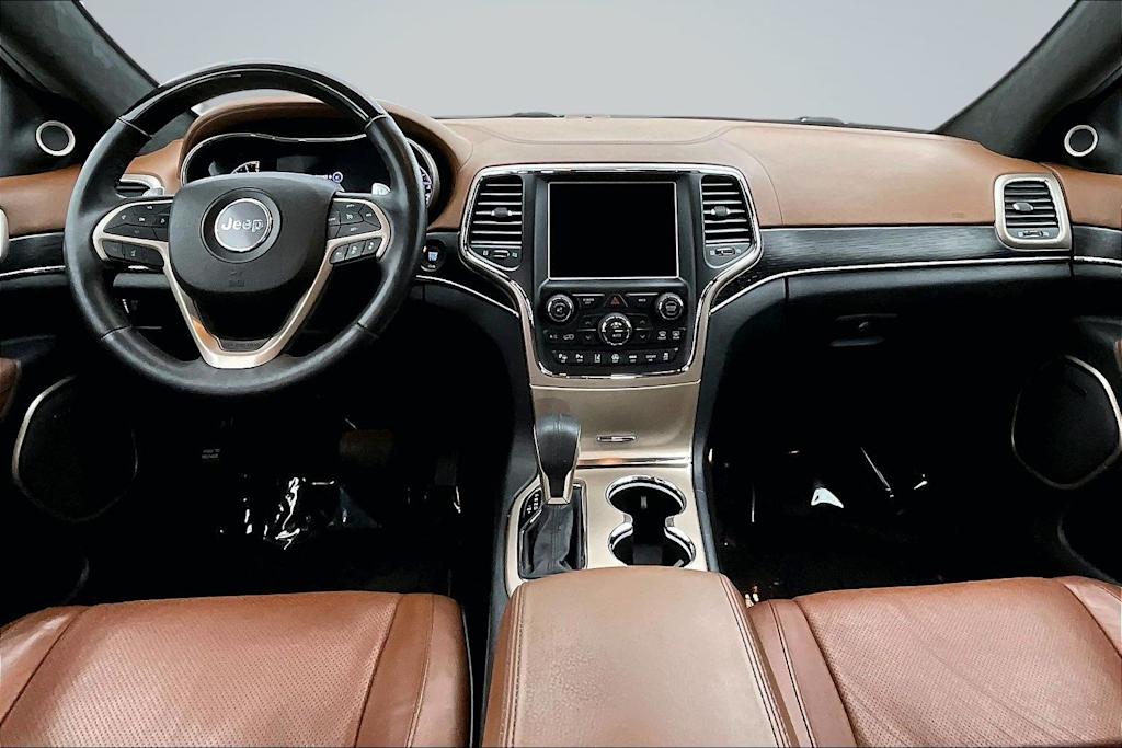Thumbnail: 2017 Jeep Grand Cherokee - 10