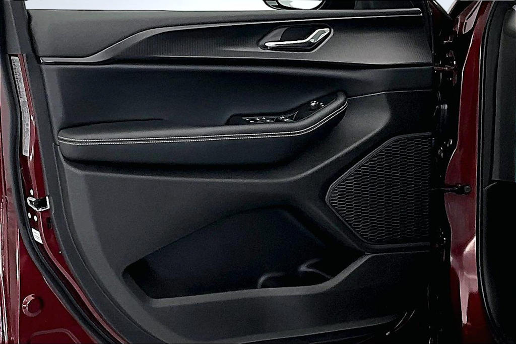 Thumbnail: 2025 Jeep Grand Cherokee - 24
