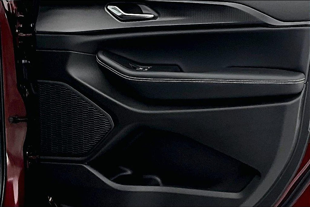 Thumbnail: 2025 Jeep Grand Cherokee - 25