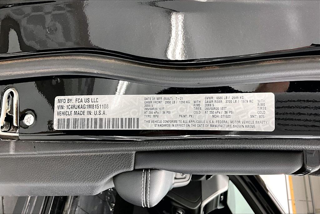 Thumbnail: 2021 Jeep Grand Cherokee L - 20