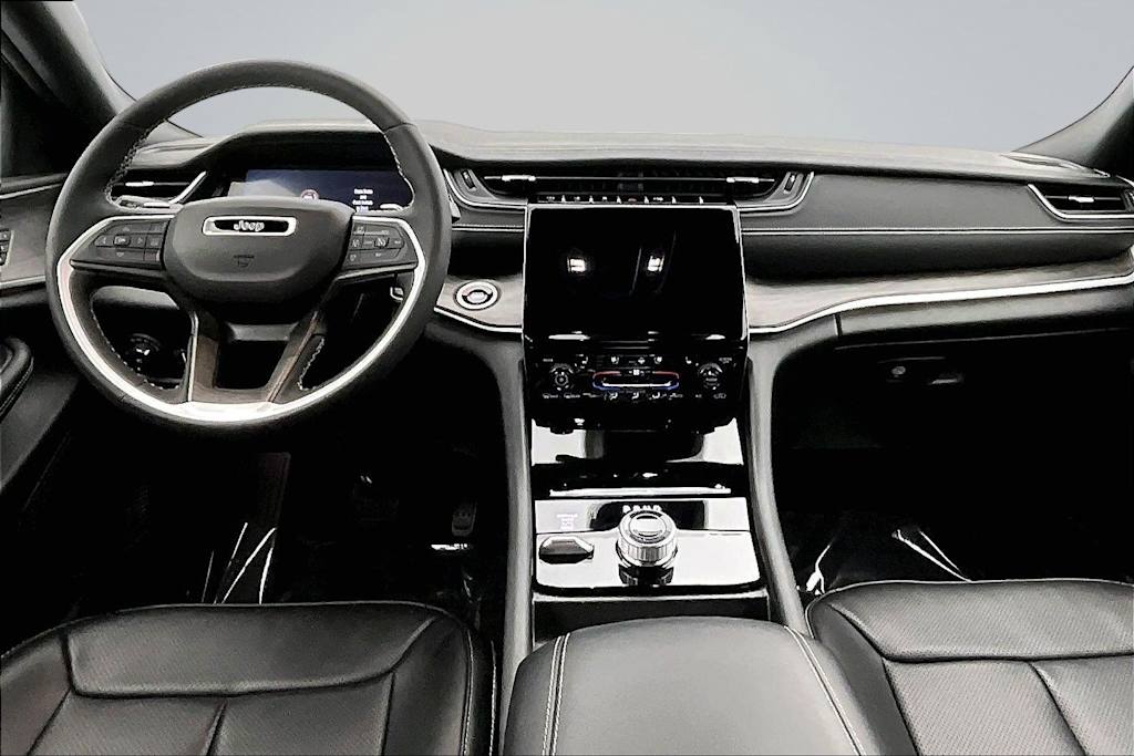 Thumbnail: 2025 Jeep Grand Cherokee L - 10