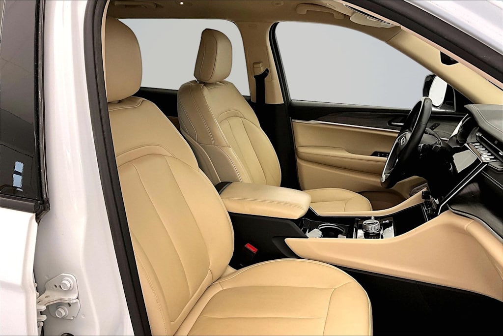 Thumbnail: 2021 Jeep Grand Cherokee L - 12