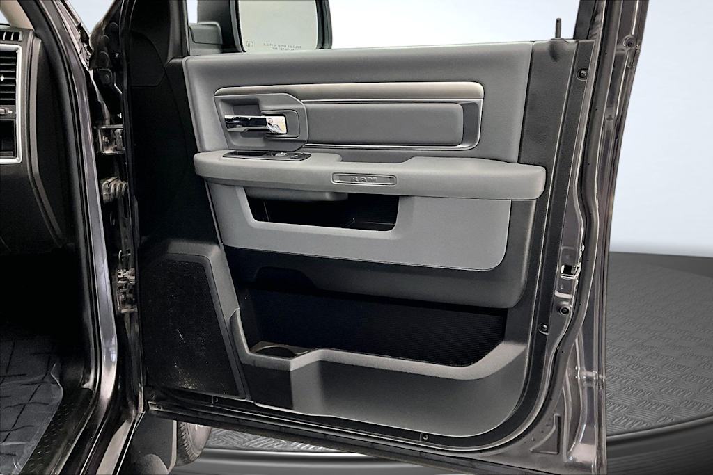 Thumbnail: 2019 RAM 1500 - 25