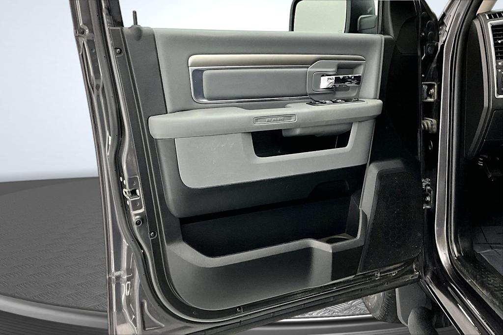 Thumbnail: 2019 RAM 1500 - 24