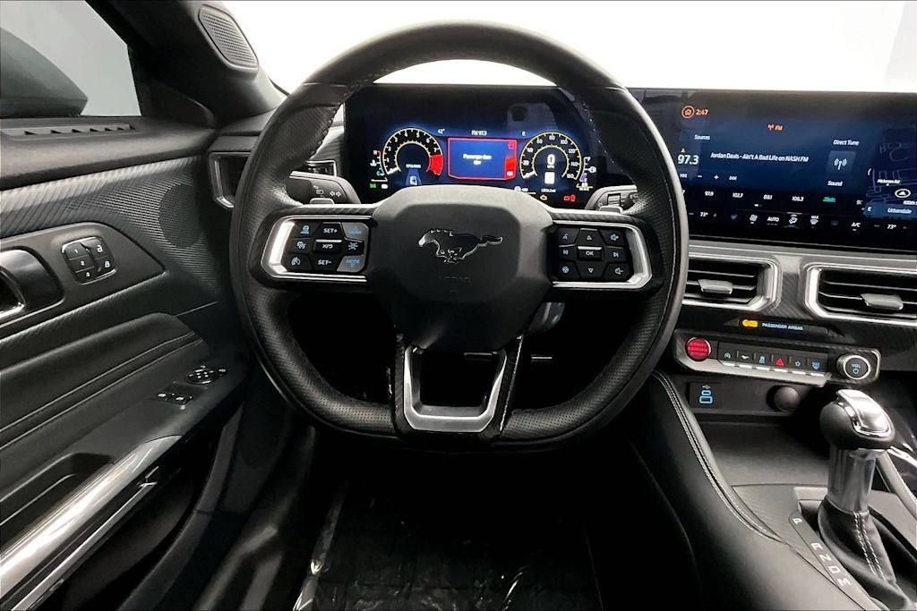 Thumbnail: 2025 Ford Mustang - 14