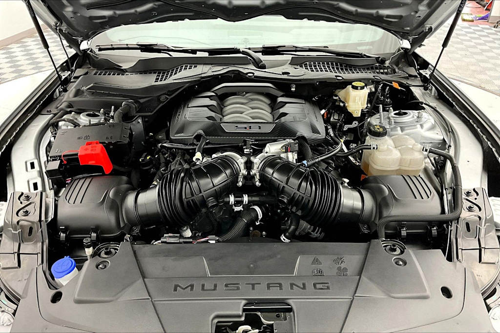 Thumbnail: 2025 Ford Mustang - 9