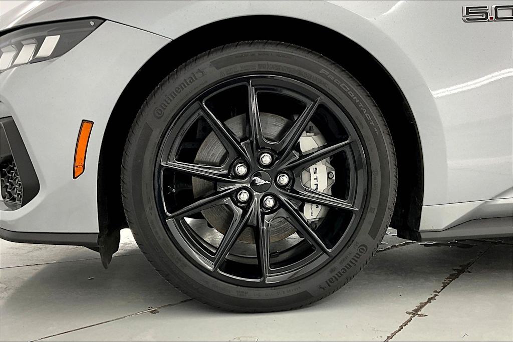 Thumbnail: 2025 Ford Mustang - 8