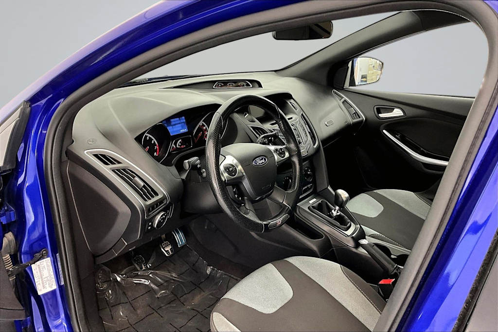 Thumbnail: 2014 Ford Focus - 2