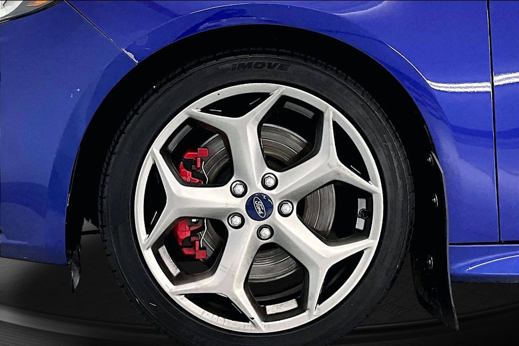 Thumbnail: 2014 Ford Focus - 8