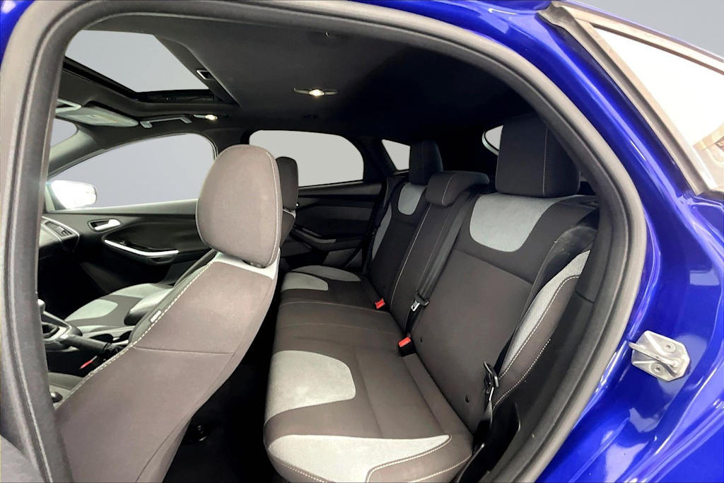 Thumbnail: 2014 Ford Focus - 21