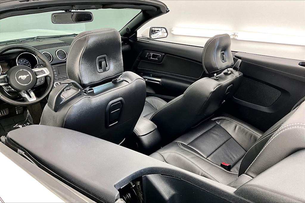 Thumbnail: 2015 Ford Mustang - 14