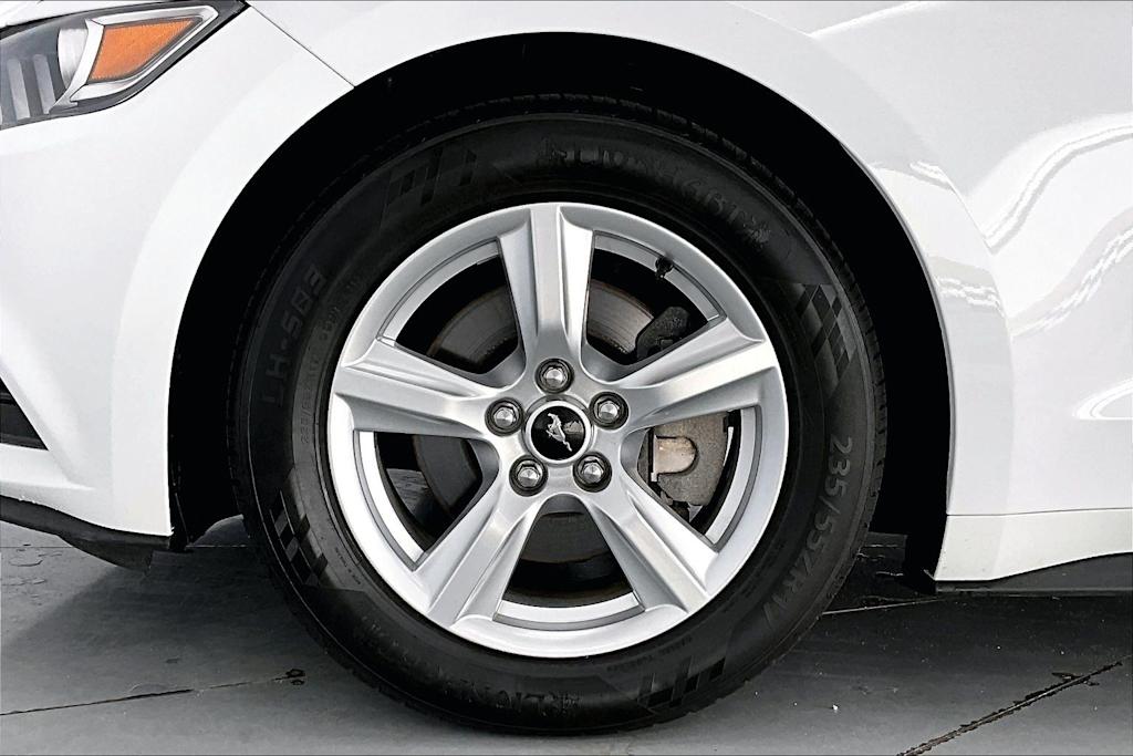 Thumbnail: 2015 Ford Mustang - 8