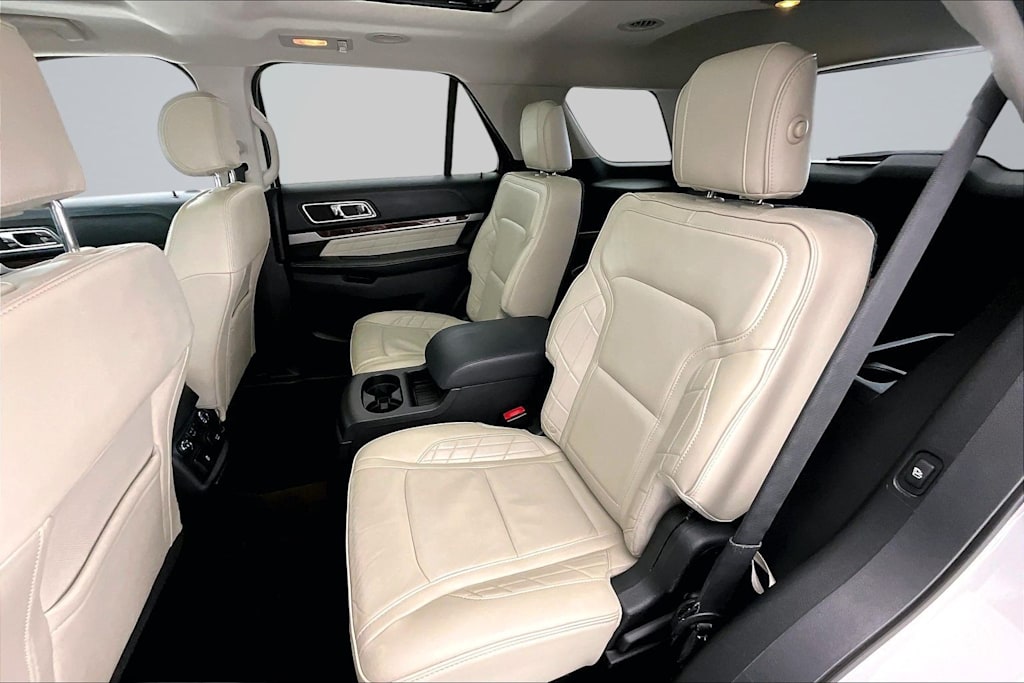 Thumbnail: 2016 Ford Explorer - 22