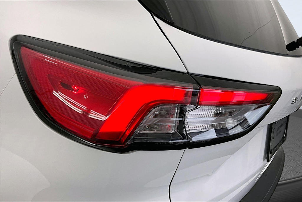 Thumbnail: 2022 Ford Escape - 26