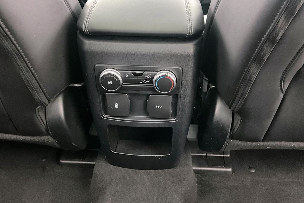 Thumbnail: 2021 Ford Explorer - 29