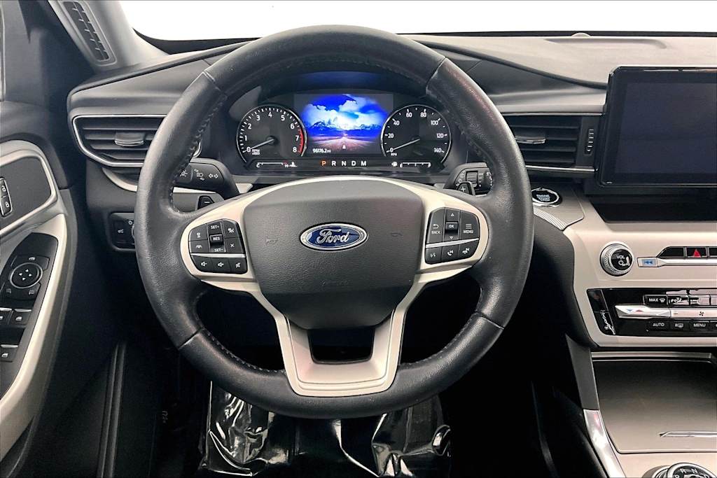 Thumbnail: 2021 Ford Explorer - 14