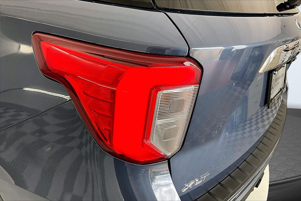 Thumbnail: 2021 Ford Explorer - 26