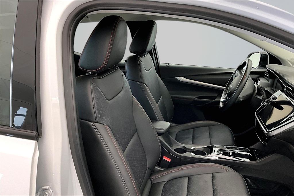 Thumbnail: 2023 Chevrolet Bolt EUV - 12