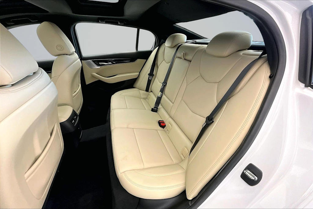 Thumbnail: 2023 Cadillac CT5 - 21