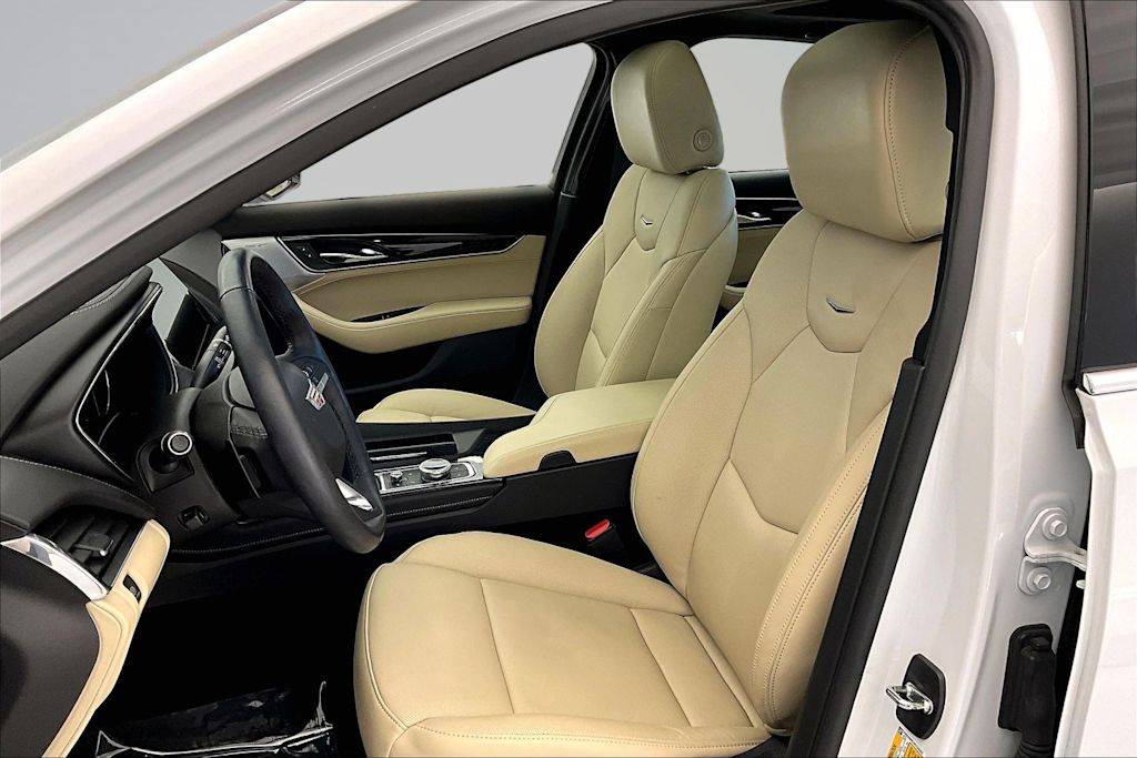 Thumbnail: 2023 Cadillac CT5 - 11