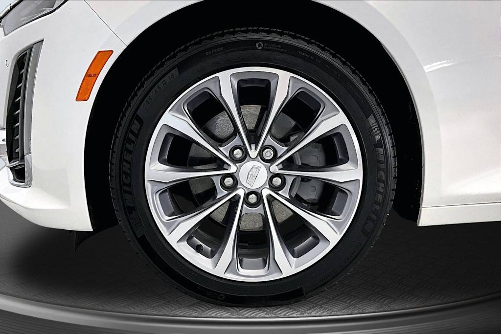 Thumbnail: 2023 Cadillac CT5 - 8