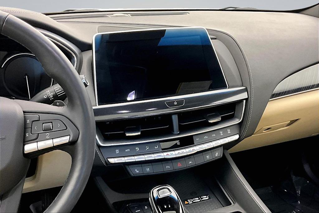 Thumbnail: 2023 Cadillac CT5 - 15