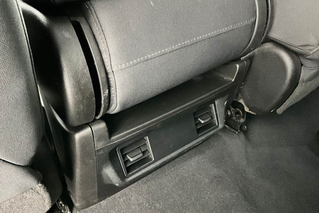 Thumbnail: 2019 Chevrolet Silverado 1500 - 29