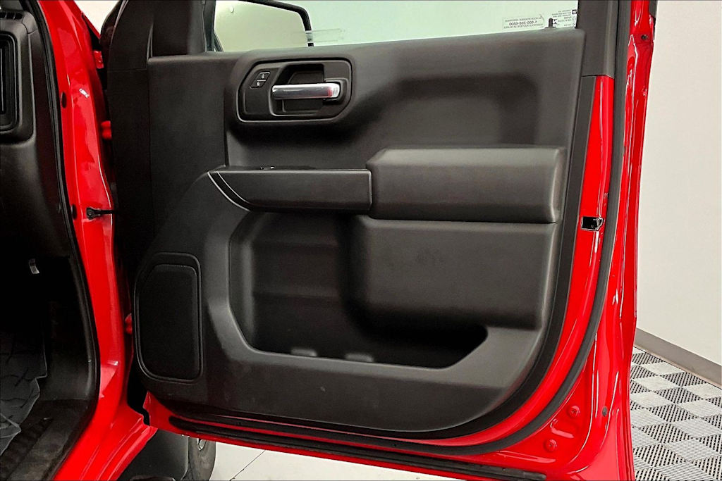 Thumbnail: 2019 Chevrolet Silverado 1500 - 25