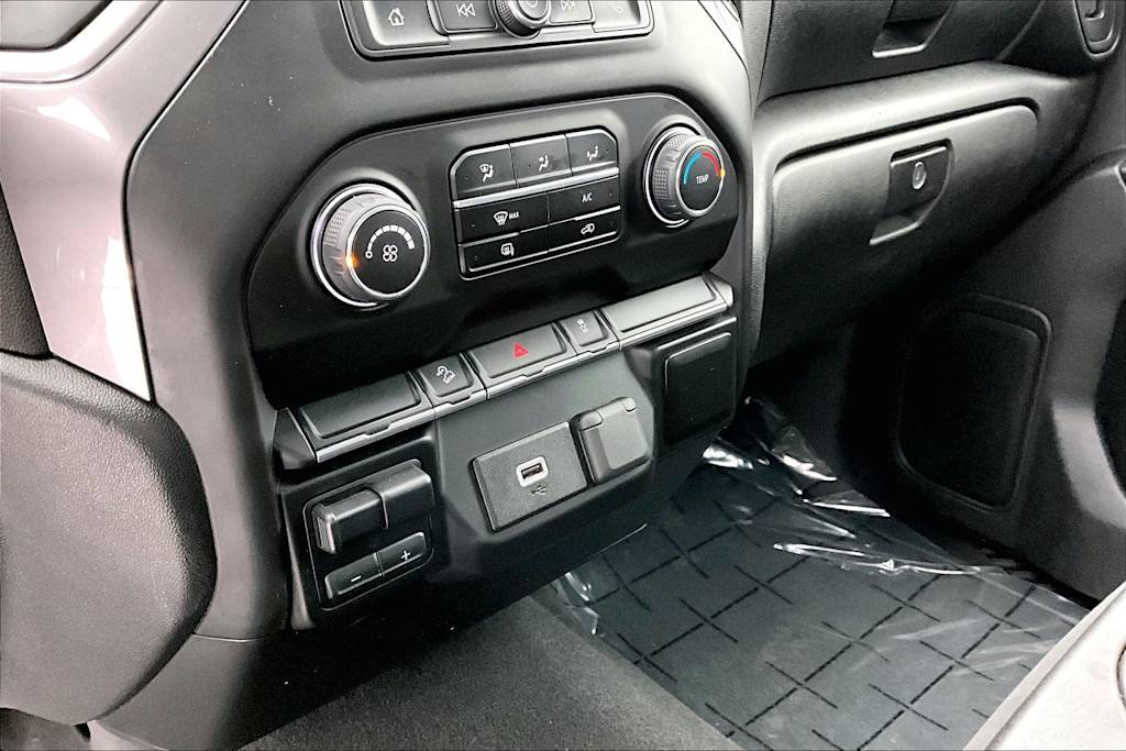 Thumbnail: 2019 Chevrolet Silverado 1500 - 28