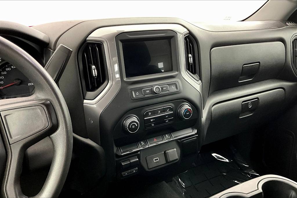 Thumbnail: 2019 Chevrolet Silverado 1500 - 15