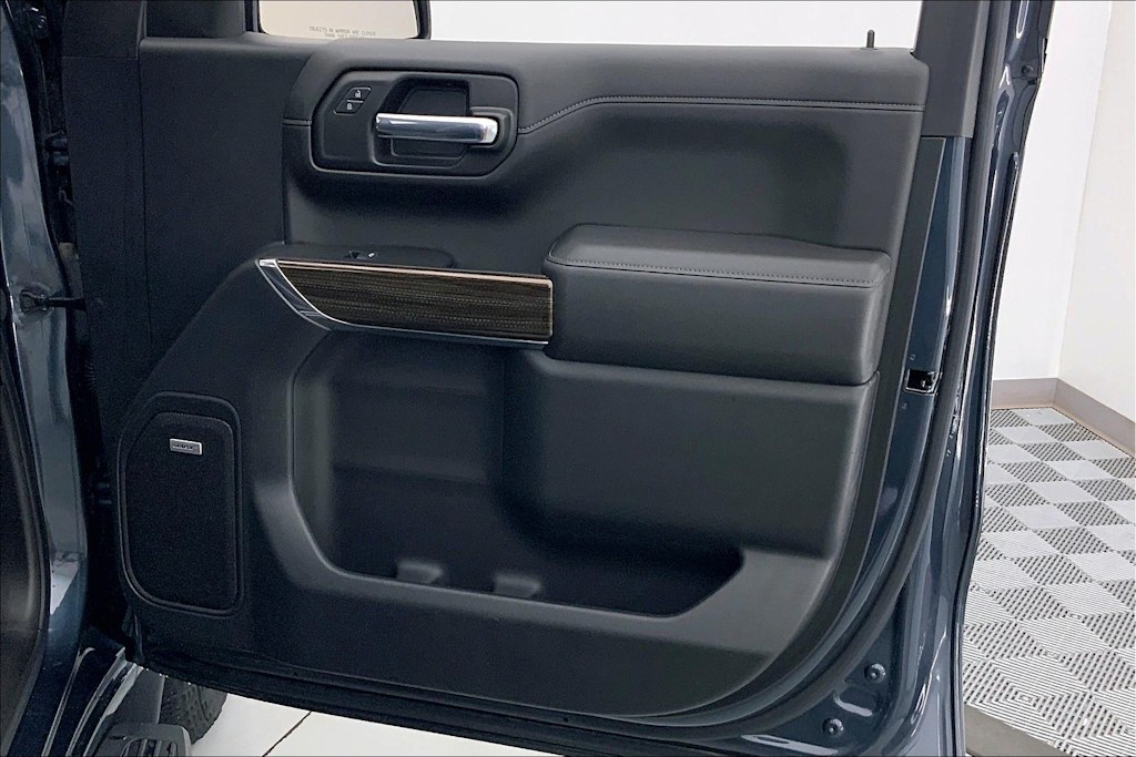 2021 Chevrolet Silverado 1500 RST 24