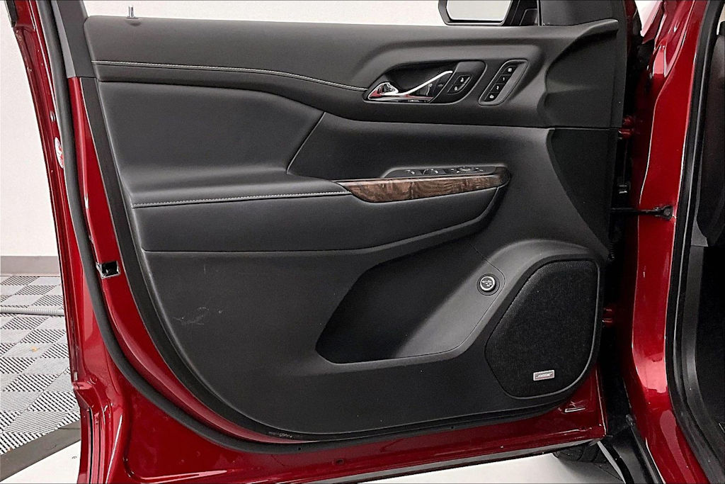 Thumbnail: 2020 GMC Acadia - 24