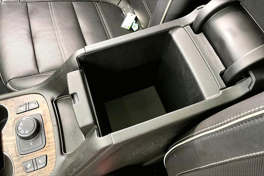 Thumbnail: 2020 GMC Acadia - 29