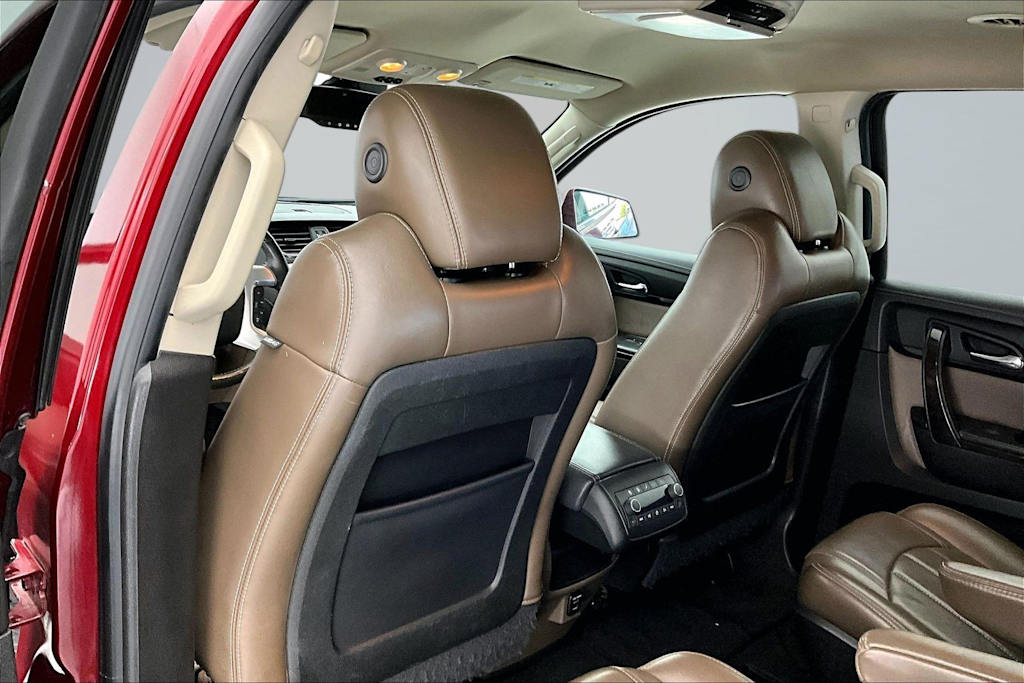 Thumbnail: 2015 GMC Acadia - 12