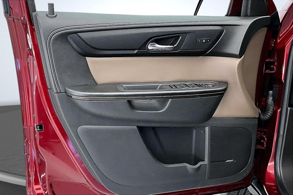 Thumbnail: 2015 GMC Acadia - 24