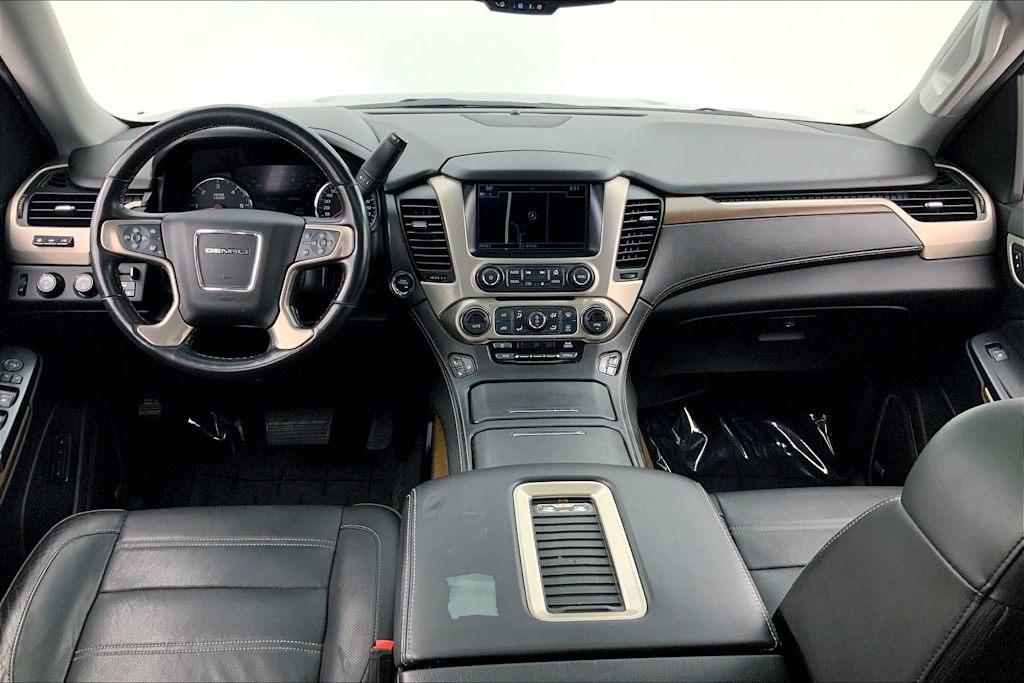 2019 GMC Yukon XL Denali 9