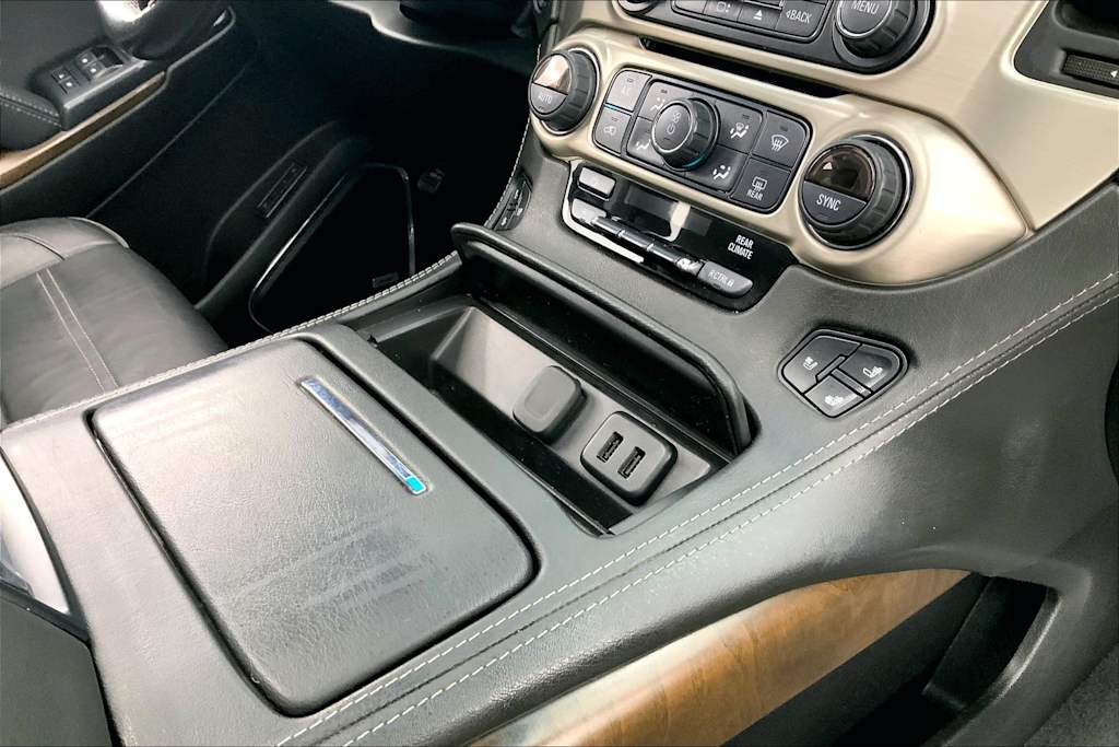 2019 GMC Yukon XL Denali 27