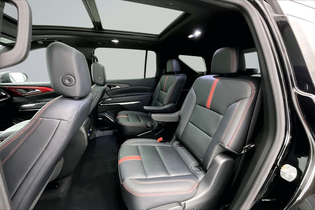 Thumbnail: 2024 Chevrolet Traverse - 20