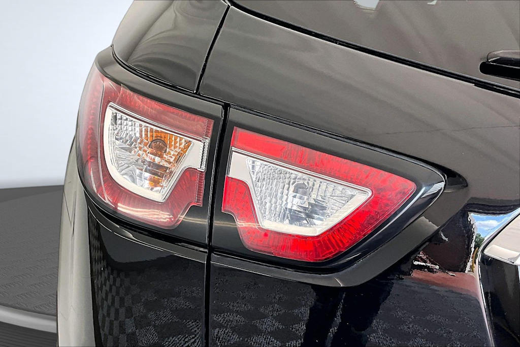 Thumbnail: 2016 Chevrolet Traverse - 26