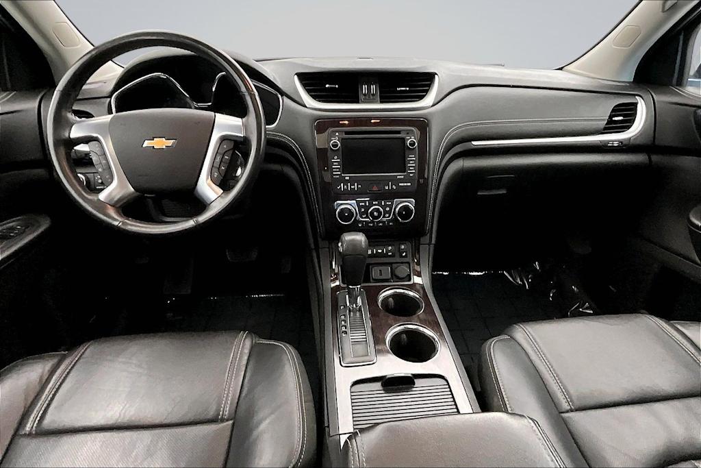 Thumbnail: 2016 Chevrolet Traverse - 10
