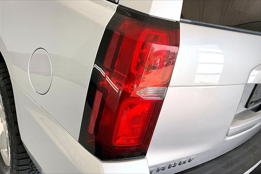 Thumbnail: 2017 Chevrolet Tahoe - 26