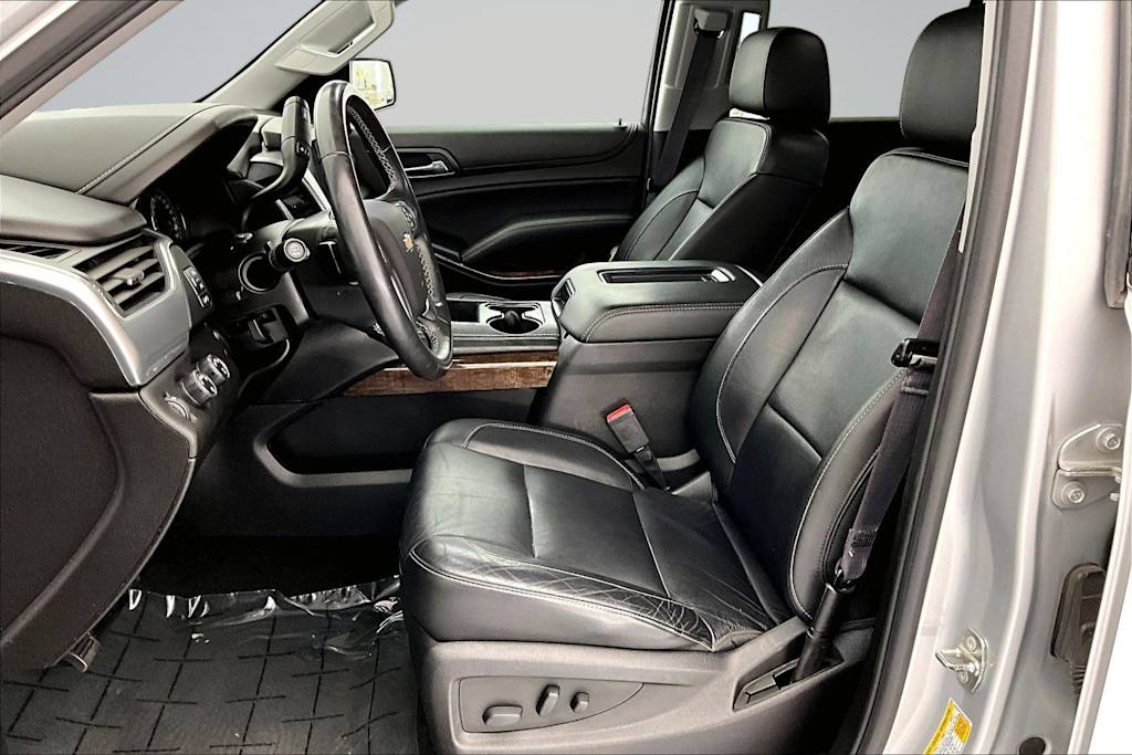 Thumbnail: 2017 Chevrolet Tahoe - 11