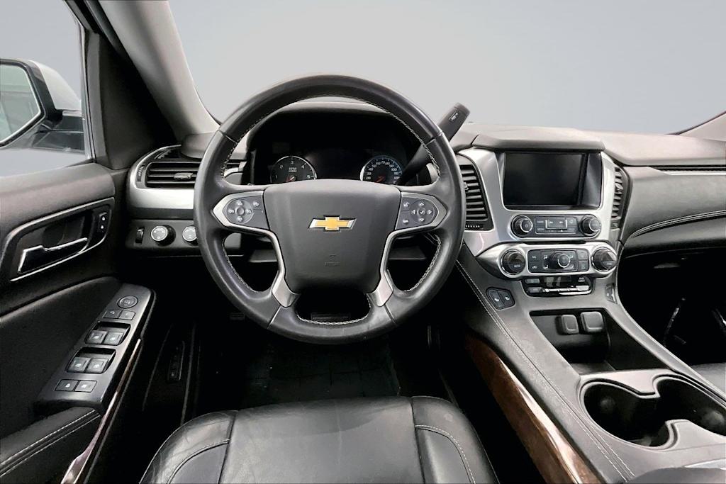 Thumbnail: 2017 Chevrolet Tahoe - 14